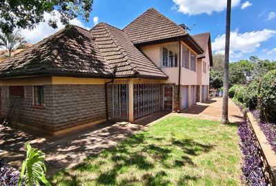 5 Bed Villa with En Suite at Runda - 2