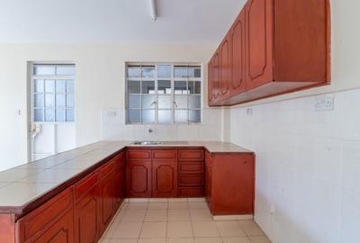 3 Bed Apartment with En Suite in Thika