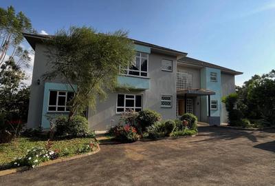 5 Bed Townhouse with En Suite at Kibiko Ngong