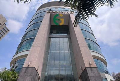 Office with Backup Generator in Westlands Area