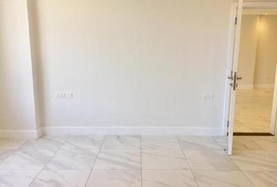 2 Bed Apartment with En Suite at Rhapta Rd