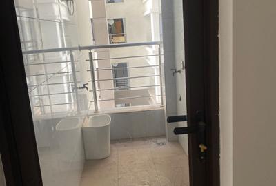 2 Bed Apartment with En Suite in Riverside - 4