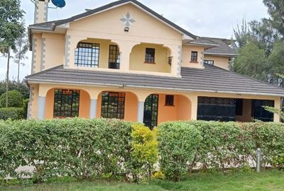 4 Bed House with En Suite at Katani Road