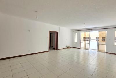 2 Bed Apartment with En Suite at Brookside Drive - 4