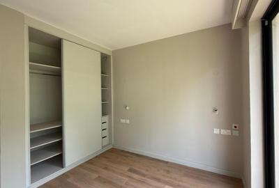 4 Bed Townhouse with En Suite in Runda - 3
