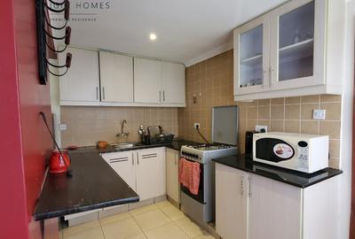 1 Bed Apartment with En Suite at Riverside Drive - 3