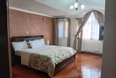 4 Bed Townhouse with En Suite at Panafric Avenue - 4