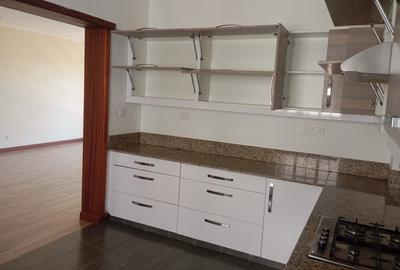 2 Bed Apartment with En Suite at Westlands - 4