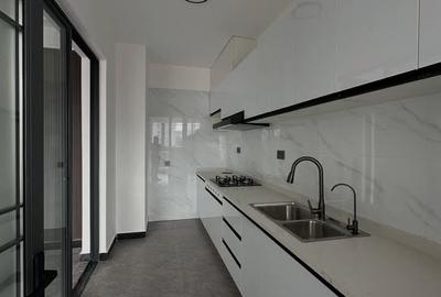 2 Bed Apartment with En Suite at Valley Arcade - 2