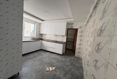 3 Bed Apartment with En Suite at Parklands - 3