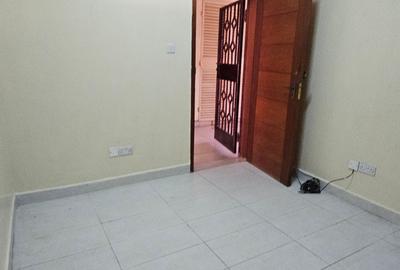 Serviced Studio Apartment with En Suite in Kileleshwa