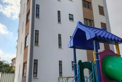 3 Bed Apartment with En Suite at Brookside
