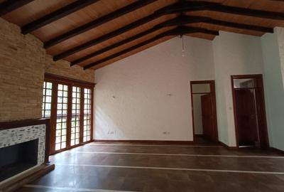 3 Bed House with En Suite in Westlands Area