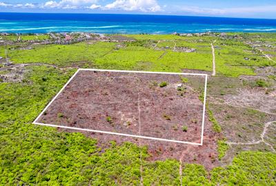Land in Watamu