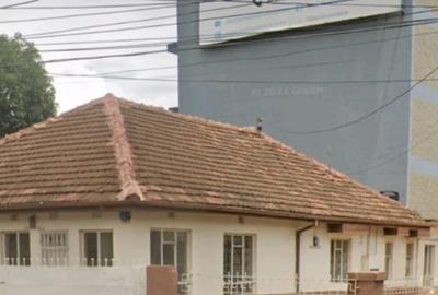 Land in Westlands Area