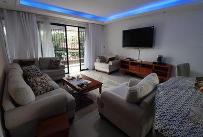 Serviced 3 Bed Apartment with En Suite in Kilimani