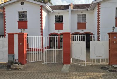 4 Bed Townhouse with En Suite at Lavington Green - 2