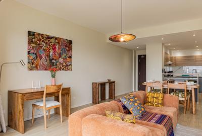 Furnished 2 Bed Apartment with En Suite in Riverside - 3