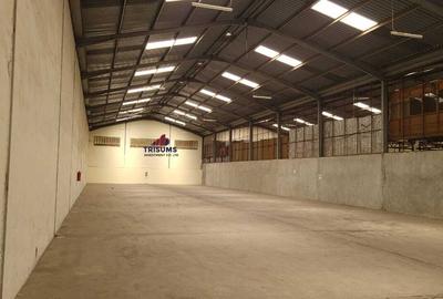 10,000 ft² Warehouse with Fibre Internet in Mombasa Road