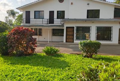 4 Bed House with En Suite at Kitisuru