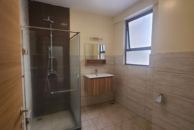Serviced 3 Bed Apartment with En Suite in Kilimani