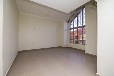 5 Bed Townhouse with En Suite at Enkasiti Kimalat - 2