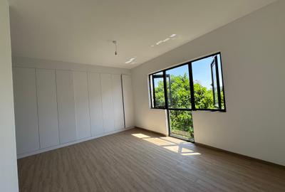 Serviced 3 Bed Apartment with En Suite in Lavington