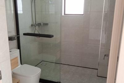 2 Bed Apartment with En Suite in Westlands Area - 3