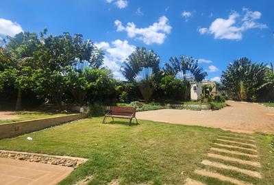 5 Bed Villa with En Suite in Runda - 3