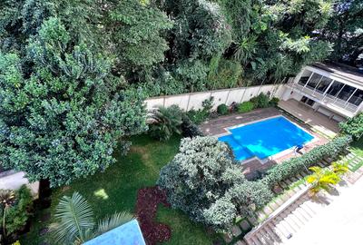 3 Bed Apartment with En Suite at Lavington