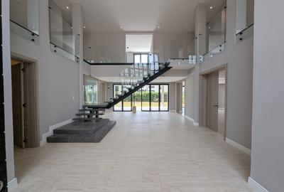 4 Bed House with En Suite at Runda