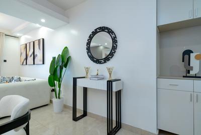 Serviced 2 Bed Apartment with En Suite at King'Ara Rd - 2