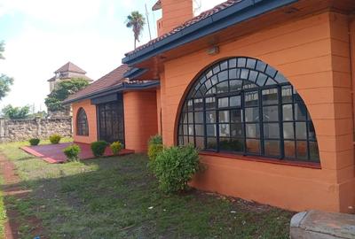 3 Bed House with En Suite at Karen