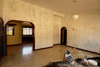 2 Bed Apartment with En Suite in Westlands Area
