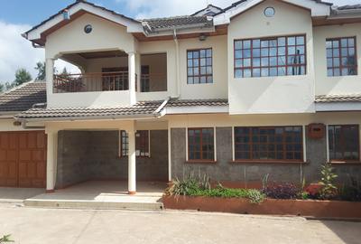 5 Bed House with En Suite in Ongata Rongai
