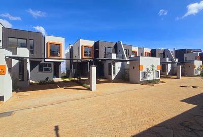 4 Bed Townhouse with En Suite in Tigoni