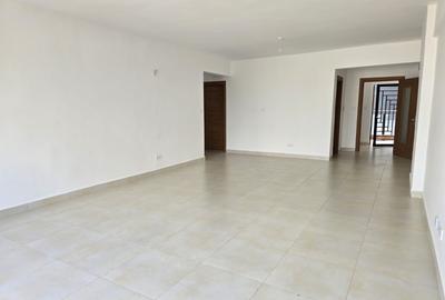 3 Bed Apartment with En Suite in Westlands Area - 4