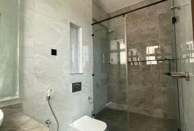 Serviced 2 Bed Apartment with En Suite in Nyali Area - 2