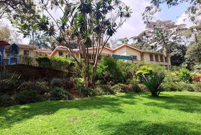 4 Bed Villa with En Suite in Muthaiga - 2