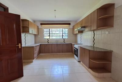4 Bed House with En Suite at Off Redhill Road - 4