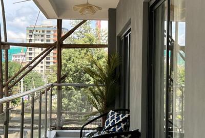 Studio Apartment with Swimming Pool at Wood Avenue - 4