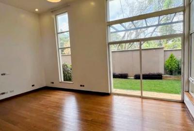4 Bed Townhouse with En Suite in Lavington - 4