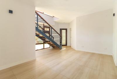 4 Bed Villa with En Suite in Lavington - 4