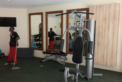 3 Bed Apartment with En Suite at Parklands - 4