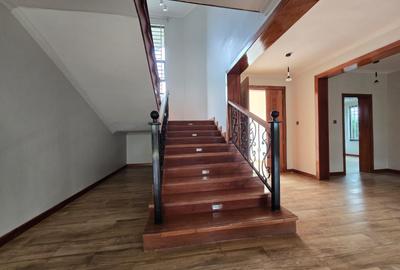 4 Bed House with En Suite in Runda - 4