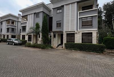 5 Bed Townhouse with En Suite at Amboseli Lane