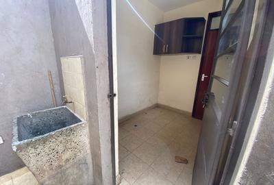 5 Bed House with En Suite in Syokimau - 4
