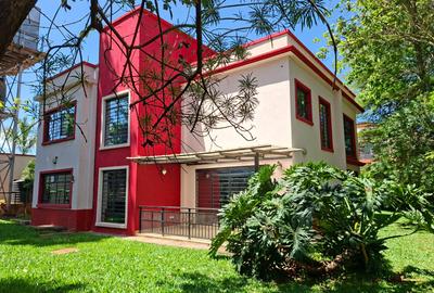 4 Bed Townhouse with En Suite in Runda - 3