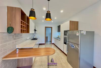 Furnished 3 Bed Apartment with En Suite at City Park Drive