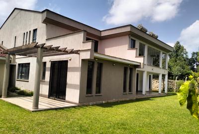 6 Bed Townhouse for Sale in Lavington